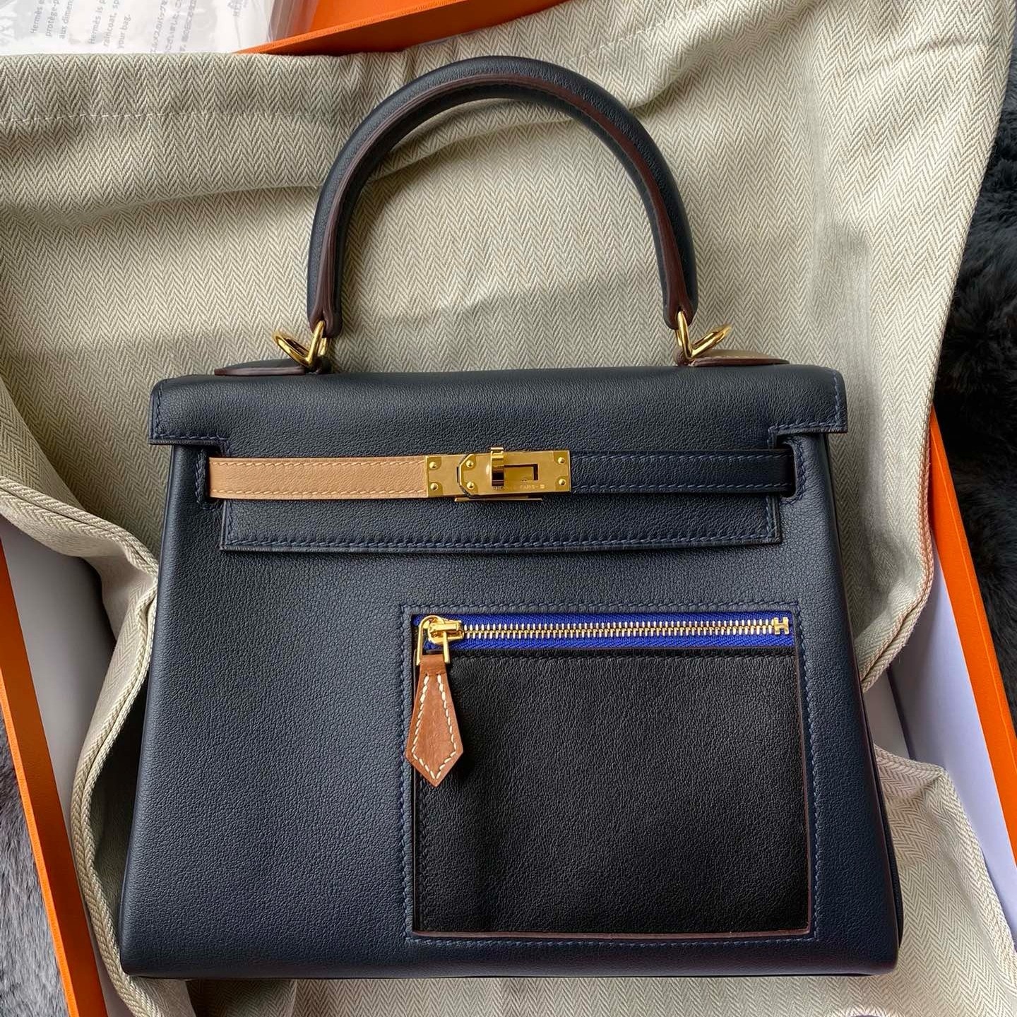 Hermes Kelly Colormatic 25 Handmade Bag in Blue Nuit Swift Leather