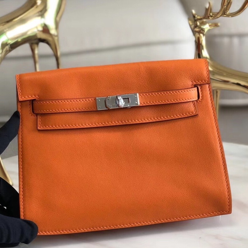 Hermes Orange Swift Kelly Danse Bag